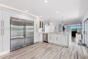 1700 SE 15th St, Fort Lauderdale, FL 33316 - Photo 12
