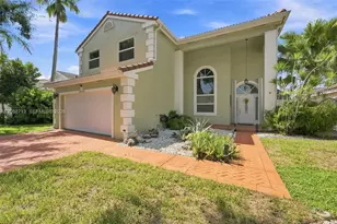 14060 Richwood Pl, Davie, FL 33325 - Photo 2