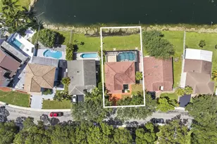 14060 Richwood Pl, Davie, FL 33325 - Photo 32
