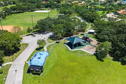 14060 Richwood Pl, Davie, FL 33325 - Photo 34