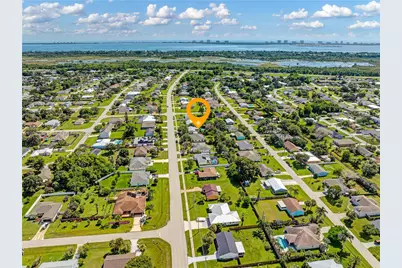 2826 SE Melaleuca Blvd, Port Saint Lucie, FL 34952 - Photo 1