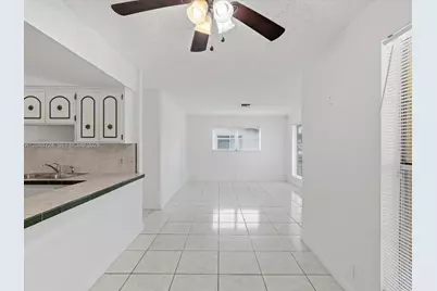 4815 SW 65th Way, Davie, FL 33314 - Photo 6