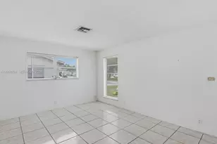 4815 SW 65th Way, Davie, FL 33314 - Photo 8