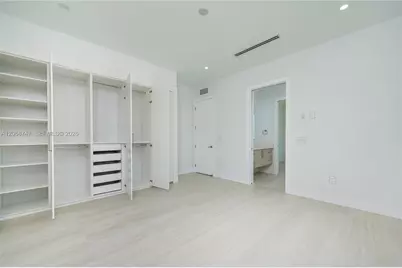 9951 SW 41st Ter, Miami, FL 33165 - Photo 8