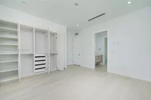 9951 SW 41st Terrace, Miami, FL 33165 - Photo 8