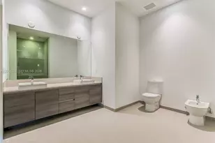 1080 Brickell Ave, Miami, FL 33131 - Photo 4