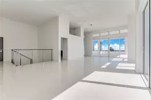 1080 Brickell Ave, Miami, FL 33131 - Photo 2