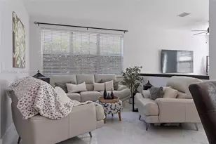 3850 NW 90th Way, Sunrise, FL 33351 - Photo 10
