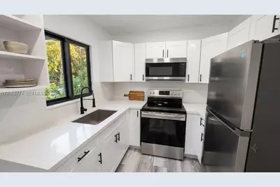 1243 NW 29th Ter, Miami, FL 33142 - Photo 6
