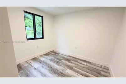 1243 NW 29th Ter, Miami, FL 33142 - Photo 10
