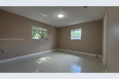251 N 68th Ter #251, Hollywood, FL 33024 - Photo 12
