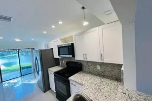 4157 SW 85th Ave, Davie, FL 33328 - Photo 2