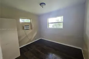 3451 NW 2nd St, Lauderhill, FL 33311 - Photo 8