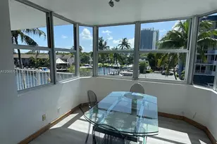 16570 NE 26th Ave, North Miami Beach, FL 33160 - Photo 14