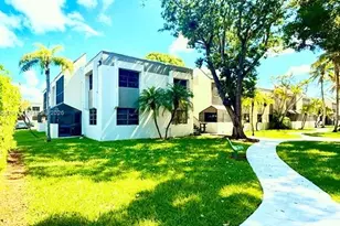7947 SW 104th St, Miami, FL 33156 - Photo 4