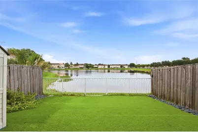 15411 SW 9th Way #0, Miami, FL 33194 - Photo 32