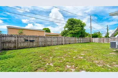 3344 Plaza Pl, Lake Worth, FL 33462 - Photo 56