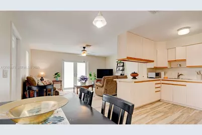 3344 Plaza Pl, Lake Worth, FL 33462 - Photo 36