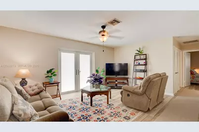 3344 Plaza Pl, Lake Worth, FL 33462 - Photo 4