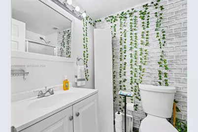 7441 Wayne Ave #3H, Miami Beach, FL 33141 - Photo 16
