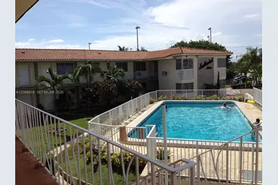 2 S Shore Dr #15, Miami Beach, FL 33141 - Photo 2