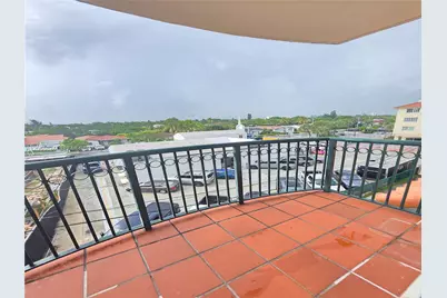8888 Collins Ave #306, Surfside, FL 33154 - Photo 10
