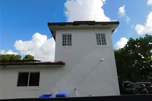 1851 NW 32nd Ave, Miami, FL 33125 - Photo 4