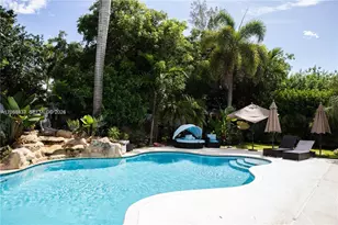 8305 SW 171st St, Palmetto Bay, FL 33157 - Photo 8