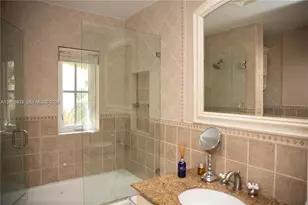 8305 SW 171st St, Palmetto Bay, FL 33157 - Photo 12
