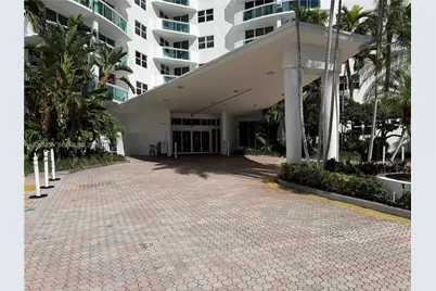 3001 S Ocean Dr #421, Hollywood, FL 33019 - Photo 2