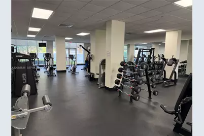 3001 S Ocean Dr #421, Hollywood, FL 33019 - Photo 14