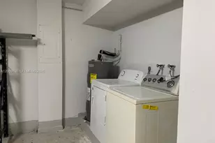 12447 NW 7th St, Miami, FL 33182 - Photo 20
