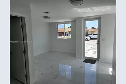 7245 SW 21st St #, Miami, FL 33155 - Photo 10