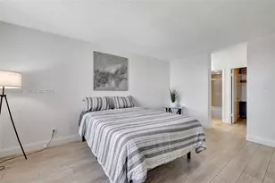 3015 N Ocean Blvd, Fort Lauderdale, FL 33308 - Photo 12