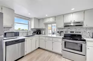 3015 N Ocean Blvd, Fort Lauderdale, FL 33308 - Photo 10