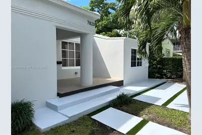 7820 Carlyle Ave, Miami Beach, FL 33141 - Photo 2