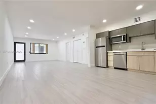 609 Lenox Ave., Miami Beach, FL 33139 - Photo 6