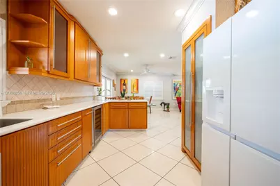 10210 SW 191st St, Cutler Bay, FL 33157 - Photo 14