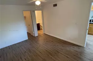 8739 NW 39th St, Sunrise, FL 33351 - Photo 18