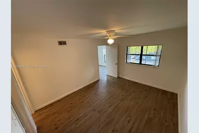 8739 NW 39th St #8739, Sunrise, FL 33351 - Photo 16