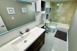 10275 Collins Ave, Bal Harbour, FL 33154 - Photo 22
