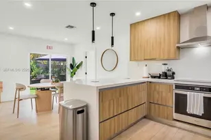 1116 N 31st Ave, Hollywood, FL 33021 - Photo 8