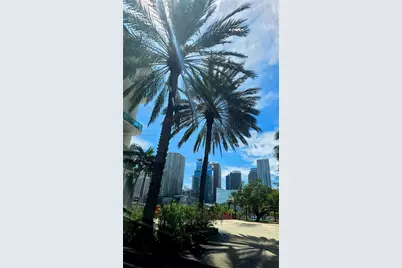 350 S Miami Ave #3213, Miami, FL 33130 - Photo 4