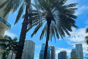 350 S Miami Ave, Miami, FL 33130 - Photo 4
