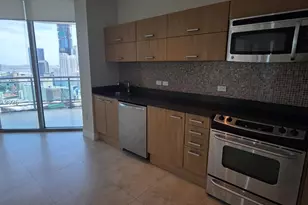 350 S Miami Ave, Miami, FL 33130 - Photo 10