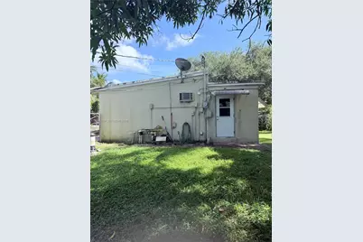 1435 NE 139th St, North Miami, FL 33161 - Photo 16