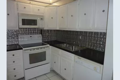 180 Cypress Club Dr #811, Pompano Beach, FL 33060 - Photo 8