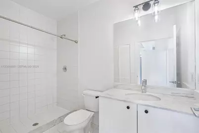 888 Biscayne Blvd #4804, Miami, FL 33132 - Photo 18