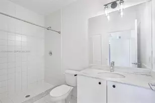 888 Biscayne Blvd, Miami, FL 33132 - Photo 18