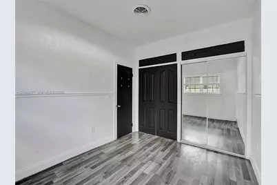 1161 NE 202nd St, Miami, FL 33179 - Photo 28